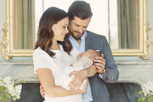 Prince Carl Philip, Princess Sofia and their children Prince Alexander, showing them altogether