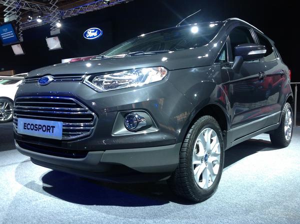 New Edge 2011 da Ford começa a ser vendida após apresentação no Salão do  Automóvel em outubro