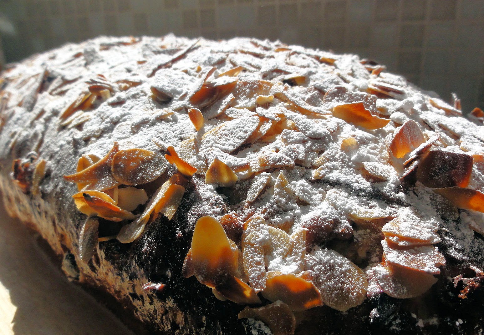 Паасброд (голландский пасхальный хлеб)