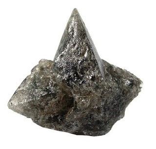 la thenardita es un mineral de la clase de los sulfatos