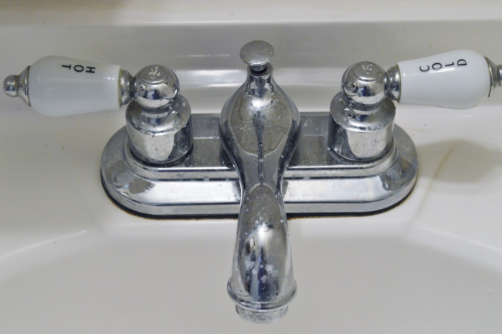New Life Overnight How to Make Your Faucets Shine