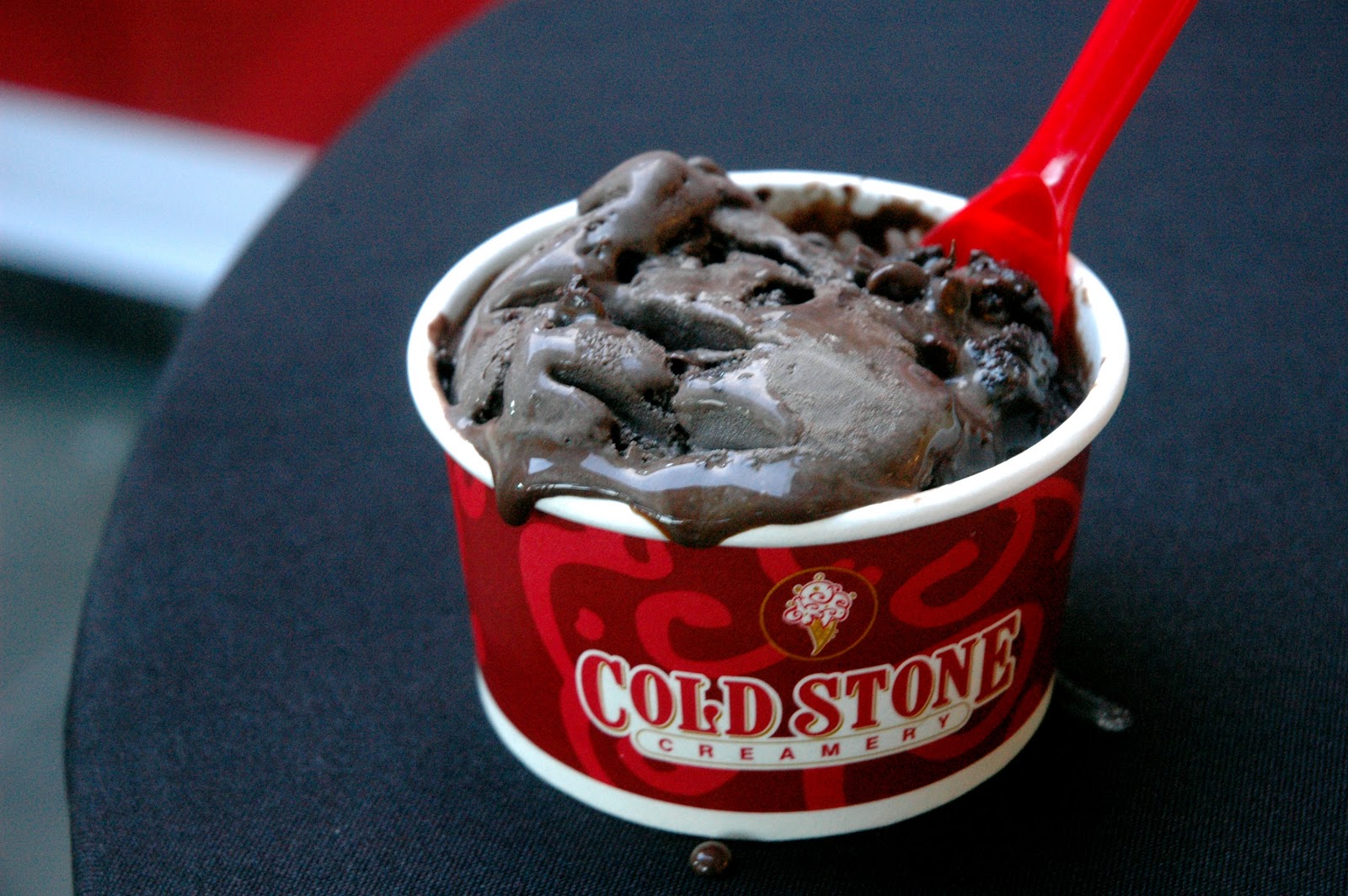 DUDE FOR FOOD Cold Stone Creamery The Ultimate Ice Cream Experience