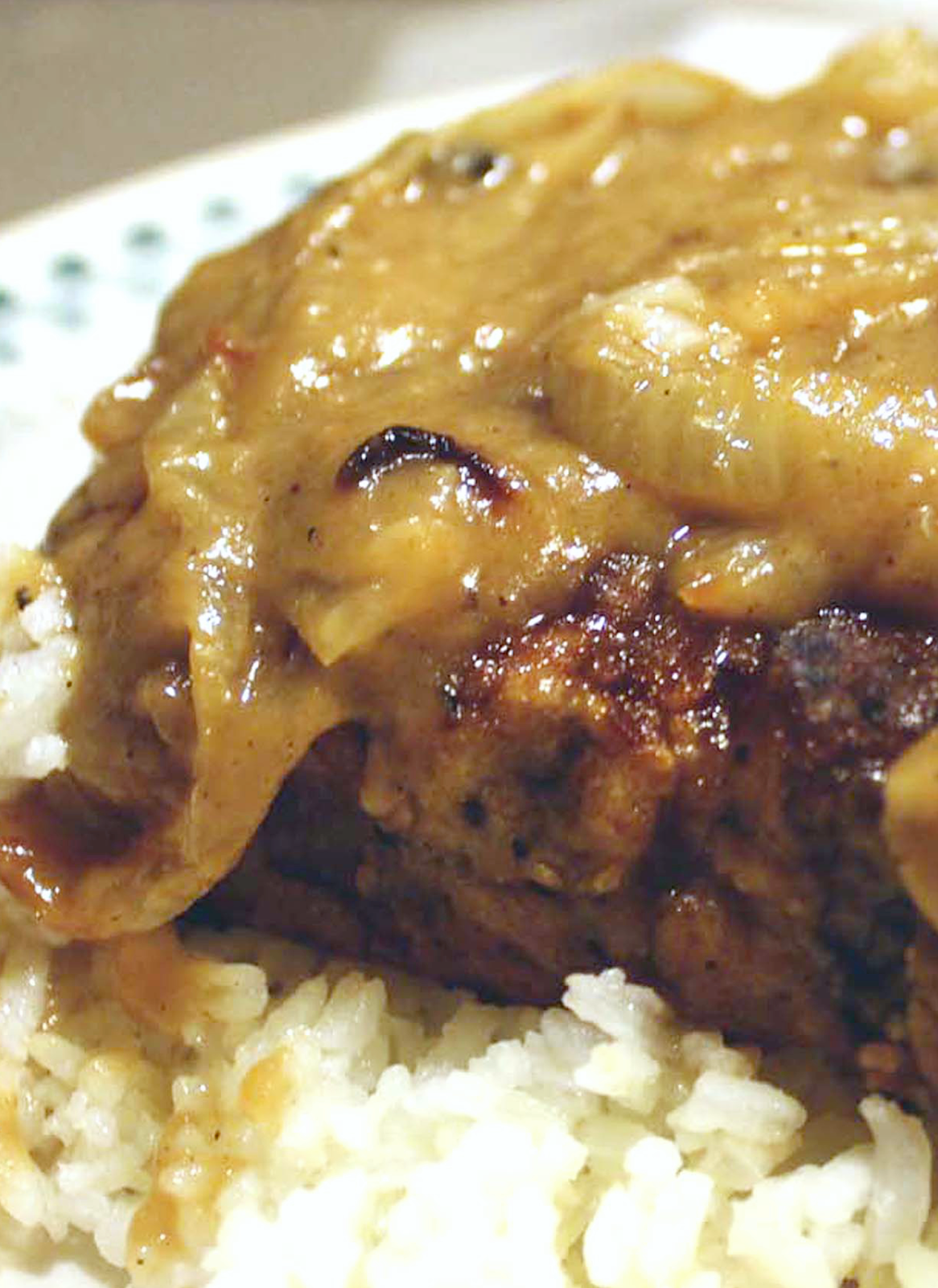 Cooking With Mary and Friends Fried Pork Chops with Smothered Onion Gravy