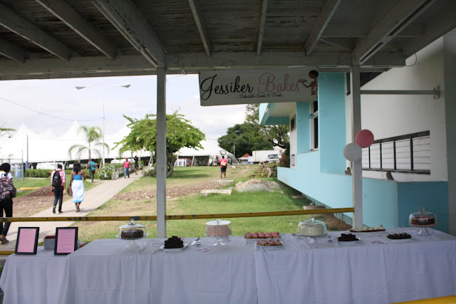 Wide shot of a cake stand at Jessiker bakes.