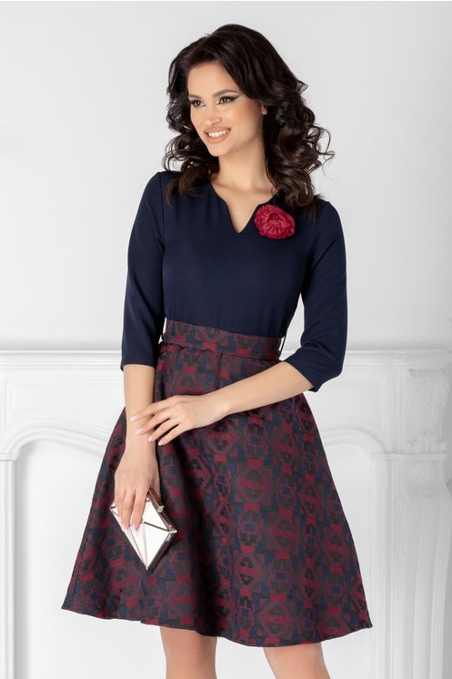 Rochie Iris bleumarin cu imprimeu aztec Rochie Iris bleumarin cu imprimeu aztec