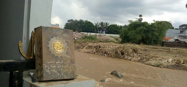 https://3.bp.blogspot.com/-gtrr3G5kV1g/V-d89S53SwI/AAAAAAAACpE/KVKVZSTxx3IRhbXJJNo5WpbnHRVm1QrwQCLcB/s1600/banjir-quran-garut.jpg