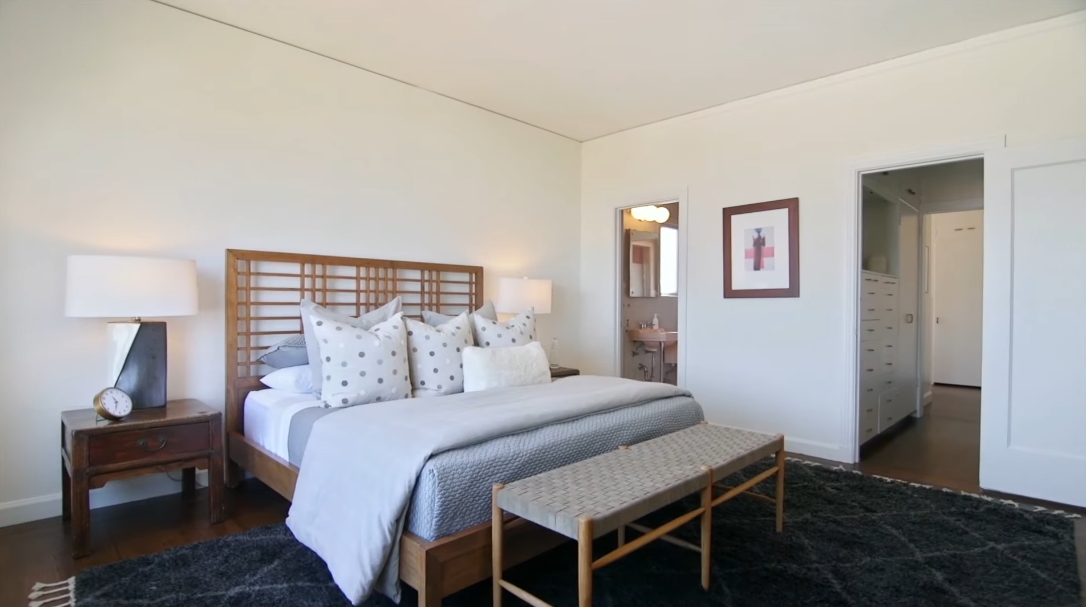 22 Interior Design Photos vs. 20 Mclaren Ave, San Francisco Luxury Home Tour