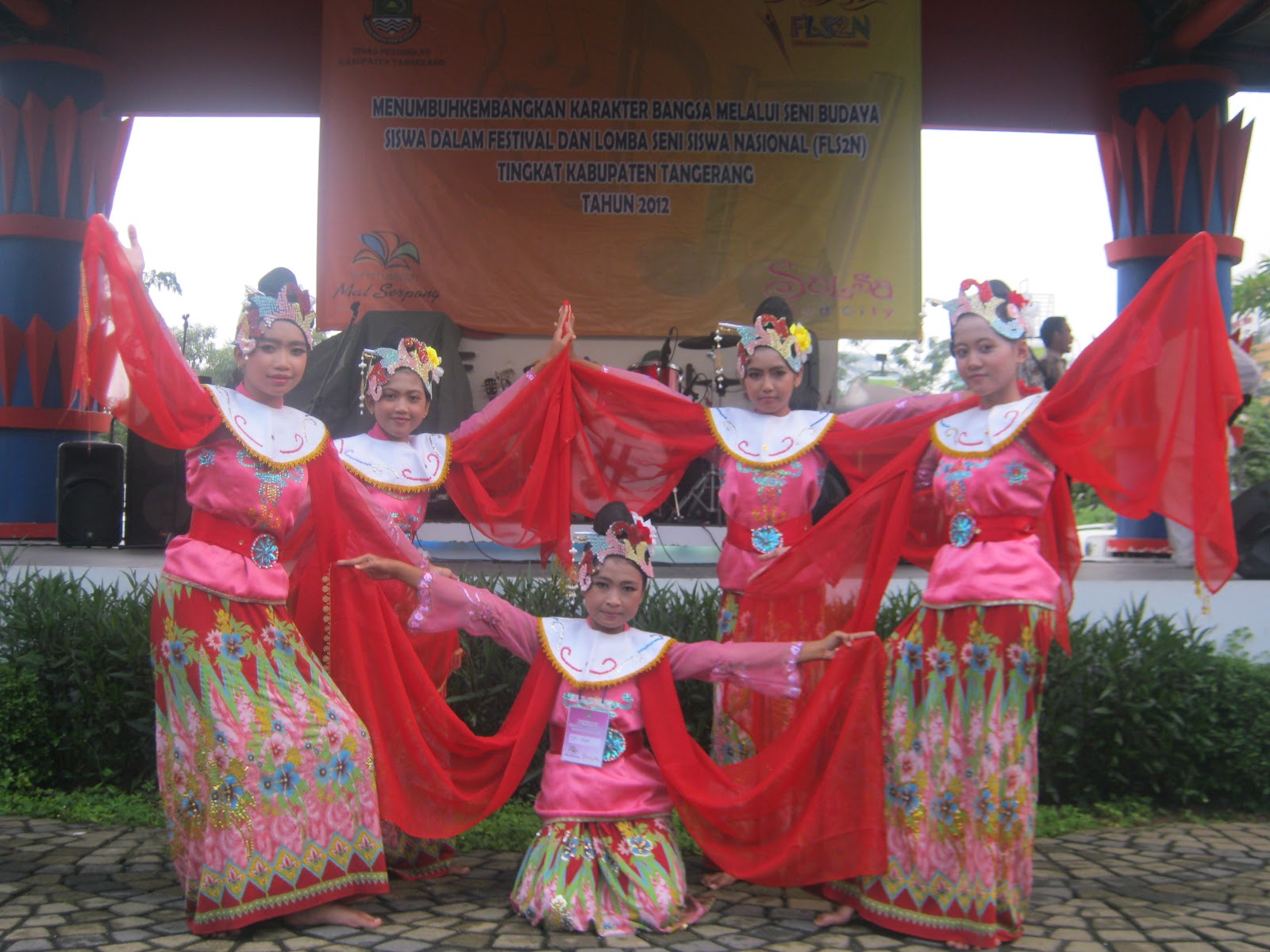 49 Info Terkini Kostum Tari Cukin