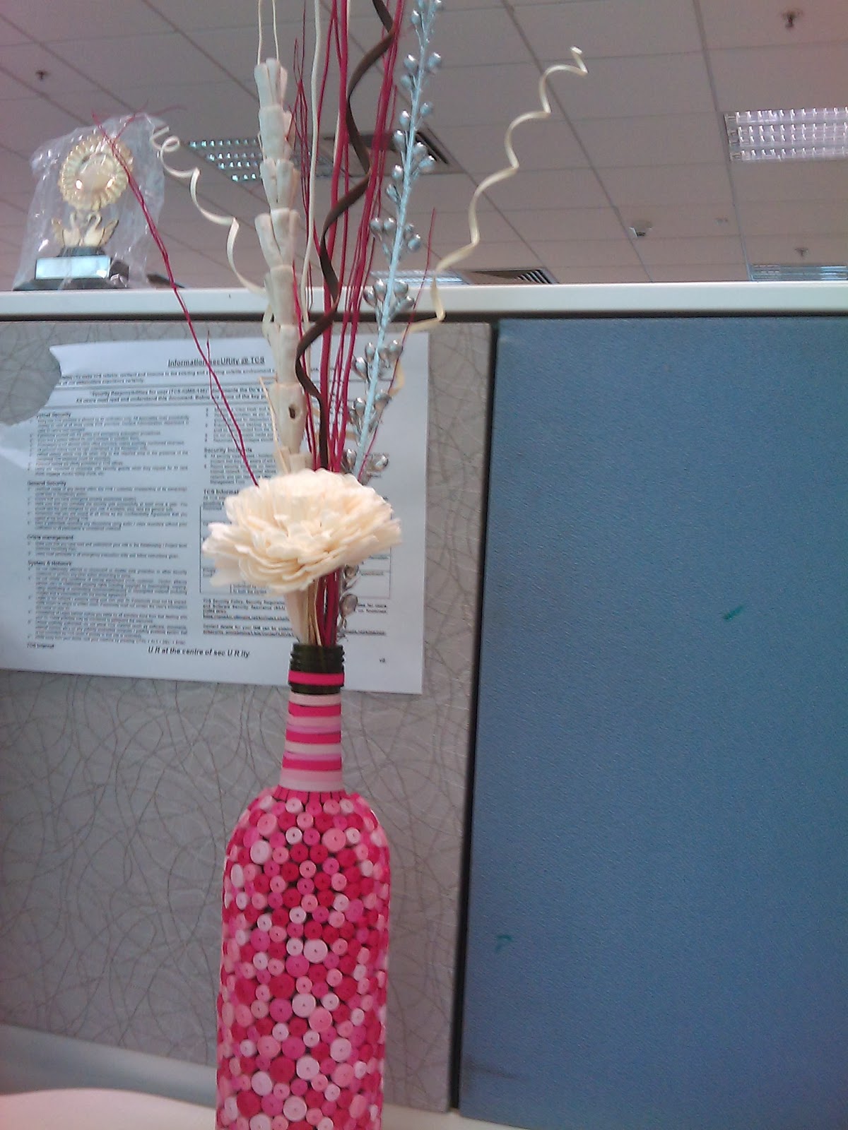 quillinginspirations quilled wine bottle