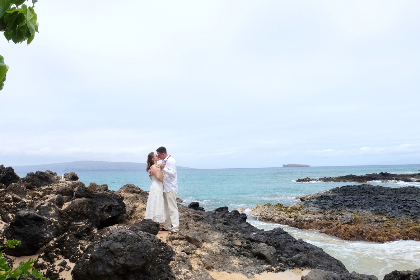 Hawaii Island Weddings Makena Cove Wedding