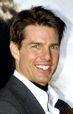 TOM CRUISE HAIRSTYLES