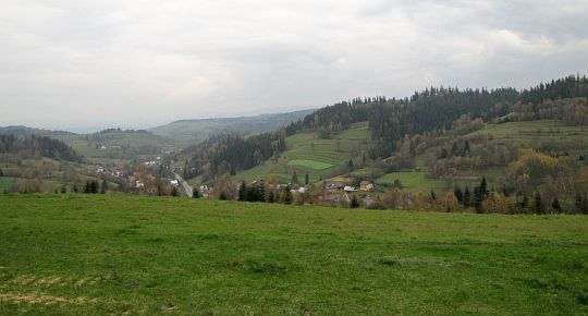 Dolina potoku Bielanka. Dolina potoku Bielanka.
