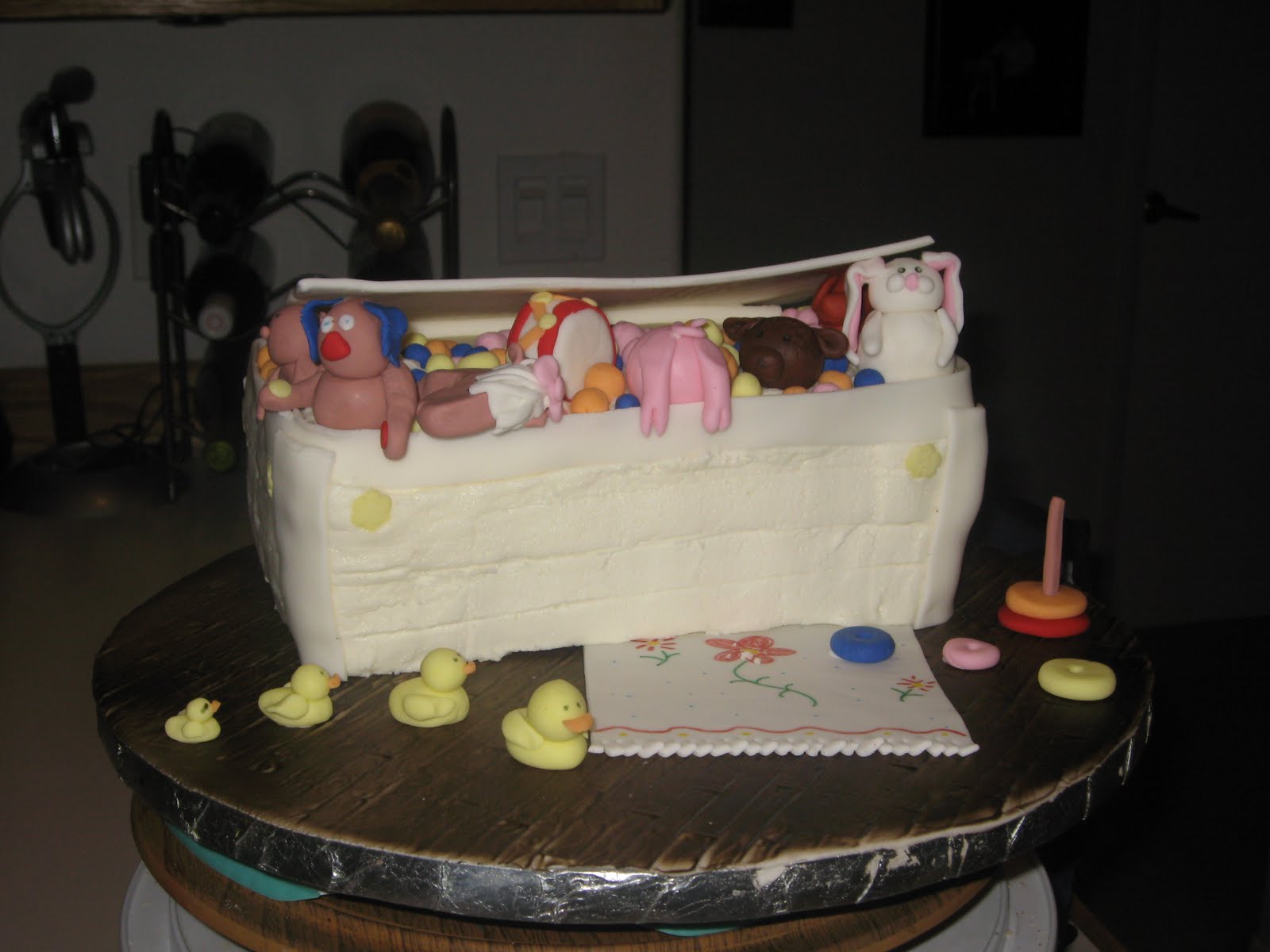Learning to Cake Toy Box Cake