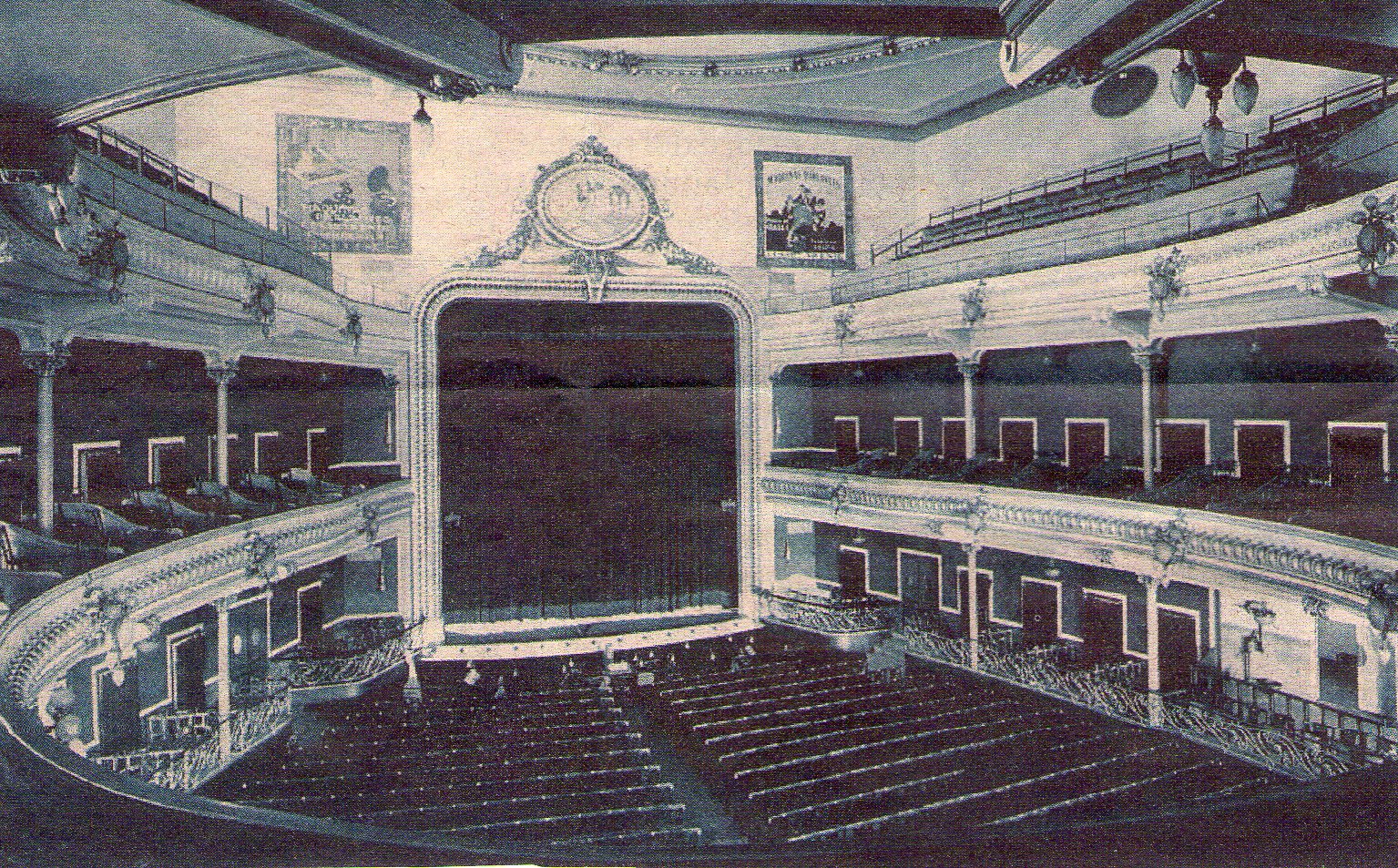 Modernismo y algo más... TEATRO NUEVO DEL PARALELO