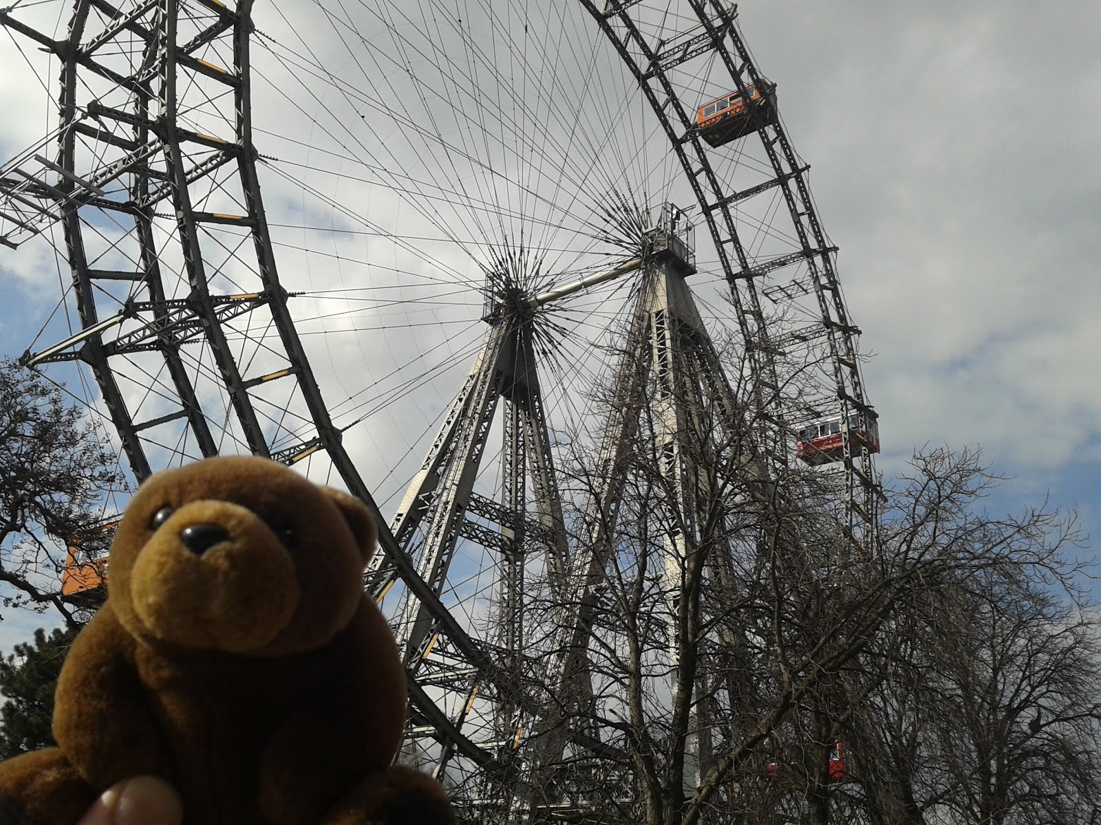 Teddy Bear in Prater, Vienna