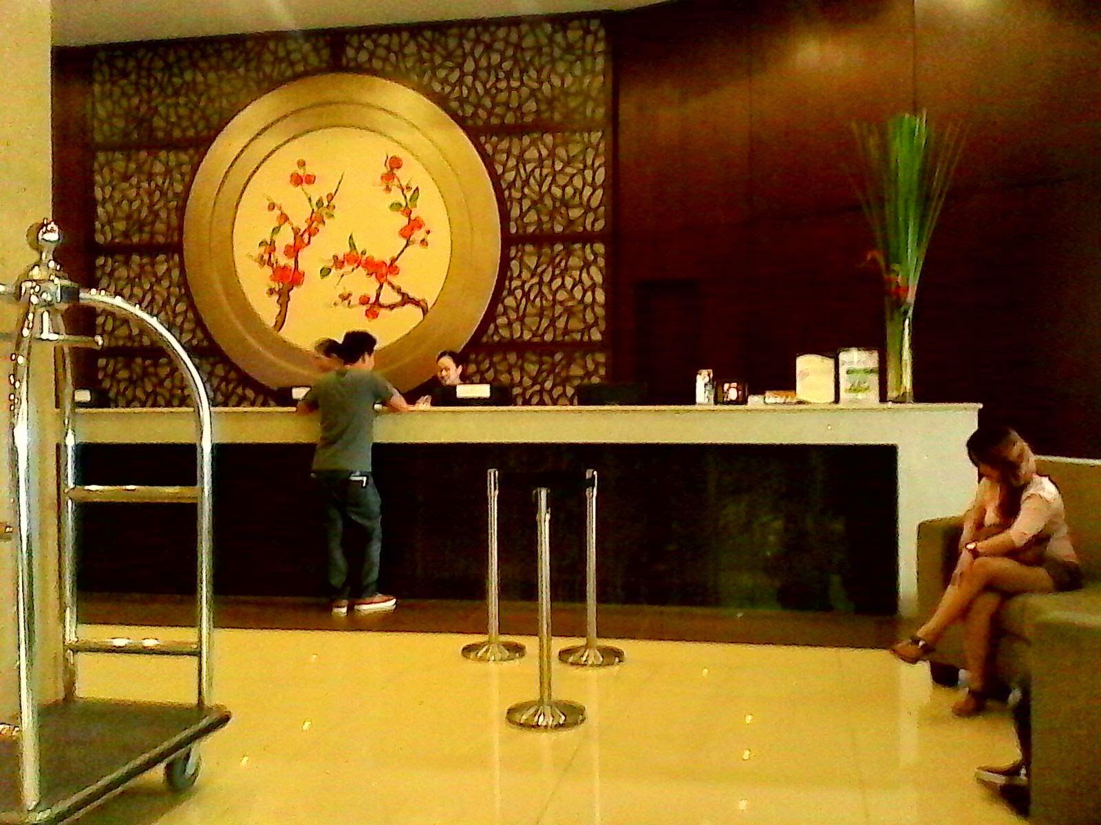 Must Be That Girl! Mandarin Plaza Hotel (Cebu)