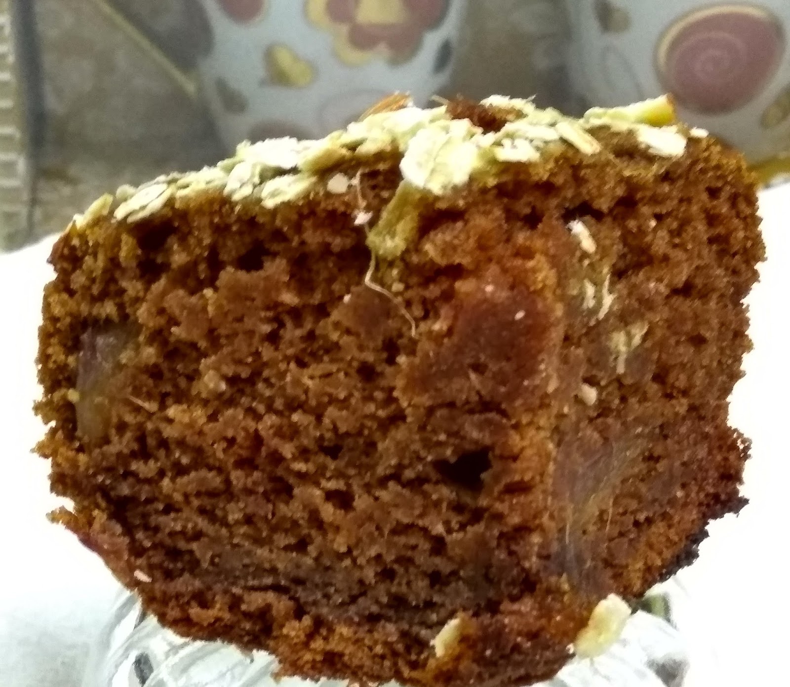 Eggless Whole Wheat Cake With Date Recipe in Cooker Sugarless