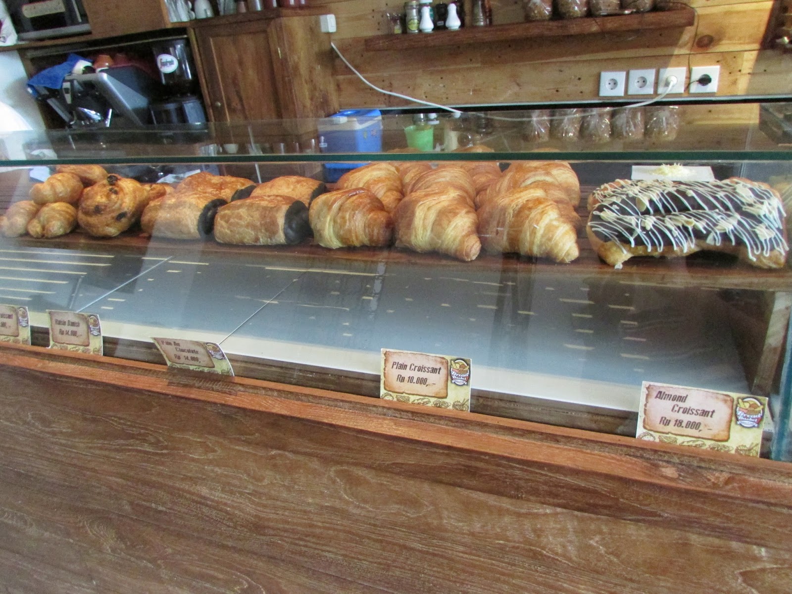 Review Bread Basket Sanur Bali