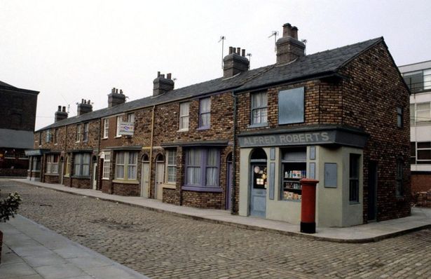 Coronation Street Blog: ITV to air classic Coronation Street episodes