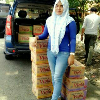 bersama kita distribusikan minyak goreng viola amora bersama kita distribusikan minyak goreng viola amora