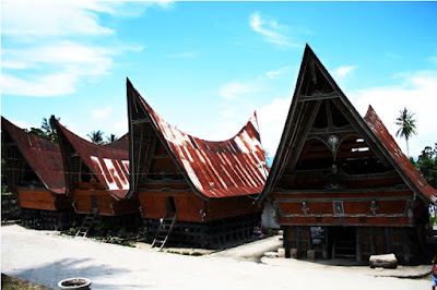 Foto Rumah Adat Sumatra Utara Foto Rumah Adat Sumatra Utara