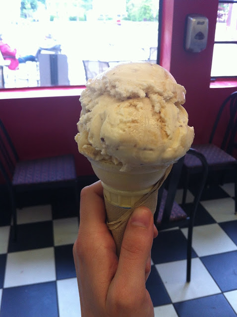 Ice cream in new london connecticut Michael's Dairy run by Mitchell College in Connecticut