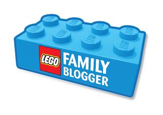 LEGO Blogger Badge Quinjet City Chase review set 76032