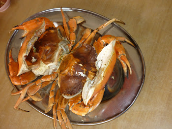 燒烤鮮美的雙壳螃蟹