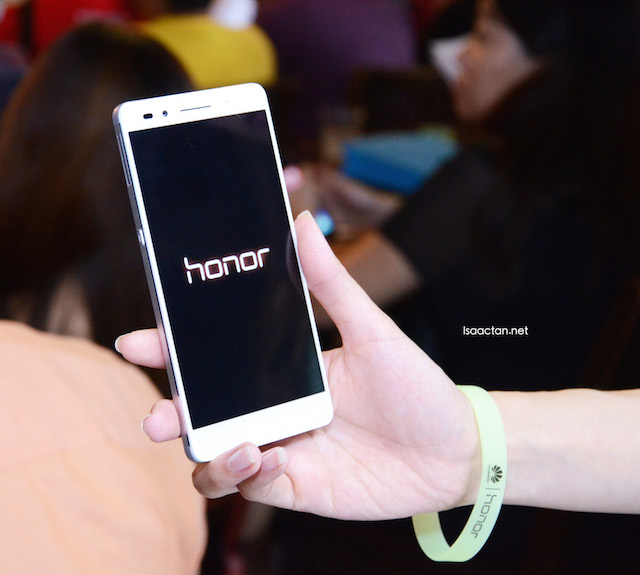 Honor 7, 5.5" screen, perfect in your hands