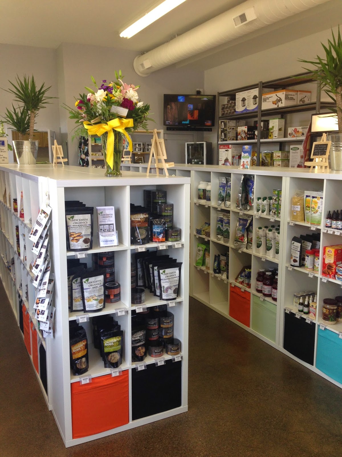 Voyagevixen Alberta's first vegan store!