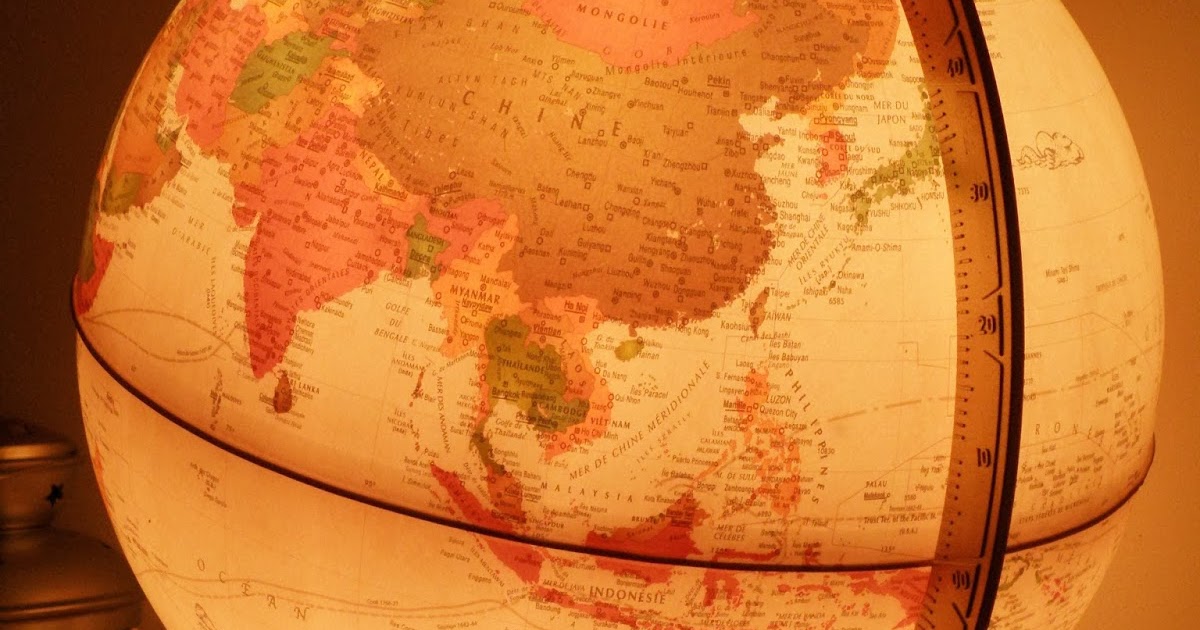 Et Que Le Vaste Monde Poursuive Sa Course Folle Les carnets de Philli: Et que le vaste monde poursuive sa course folle