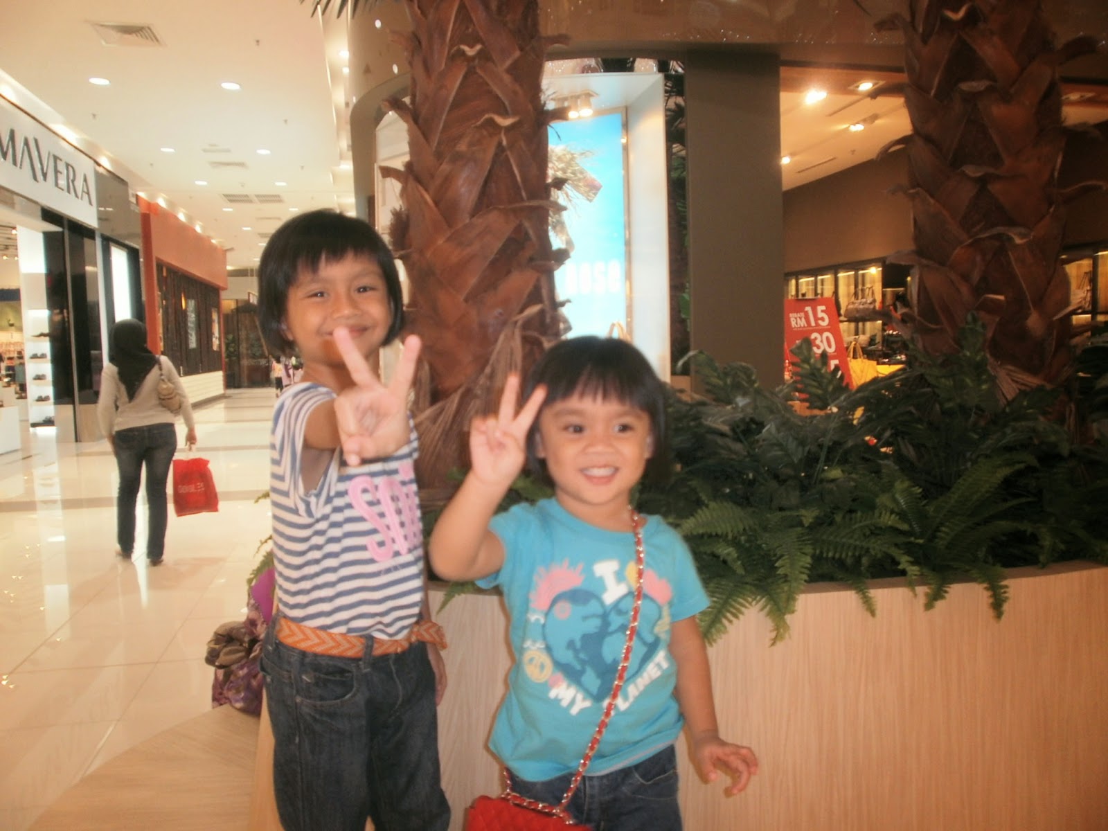 Pelukan kasih sayang