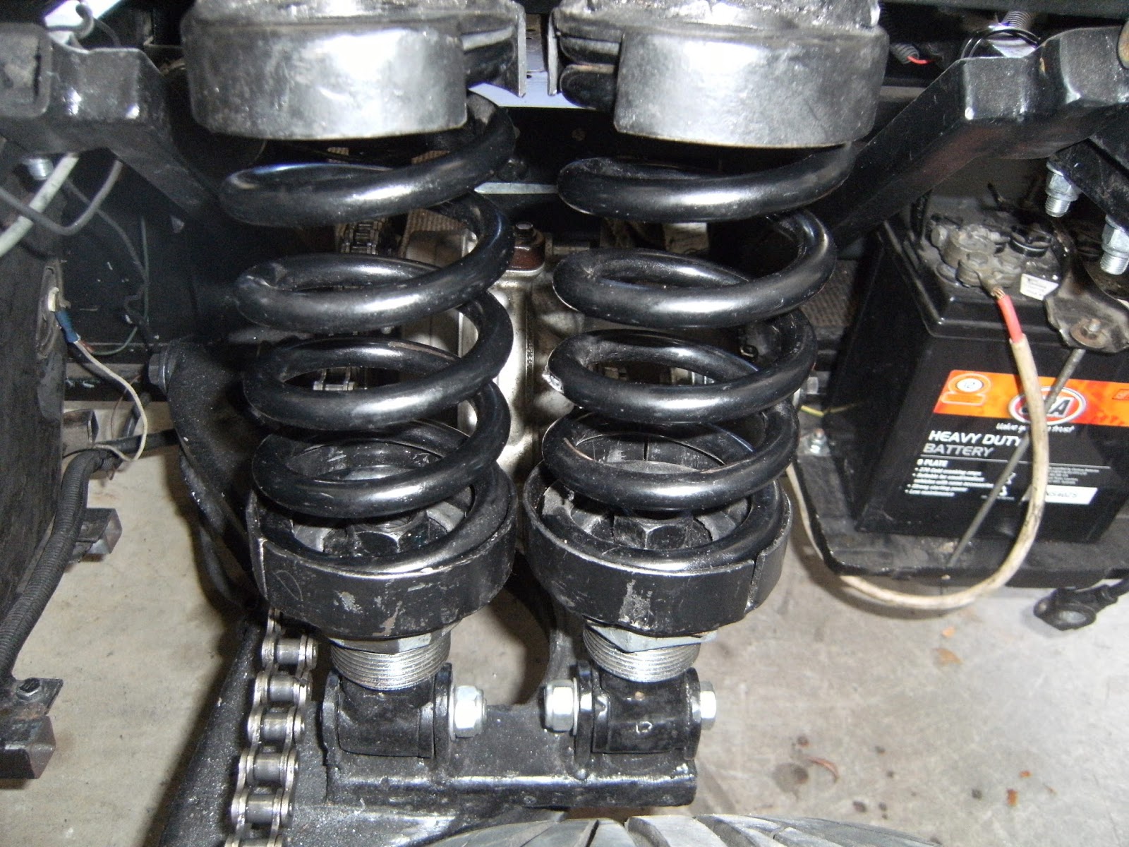 Joe's U-Beaut Jigger: Rear shock absorbers finished and looking Good