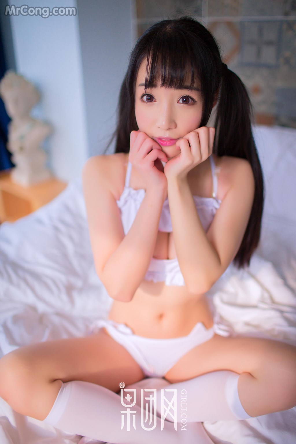 GIRLT No.010: Model Meng Shen Mei Mei (萌 神 妹妹) (56 photos)