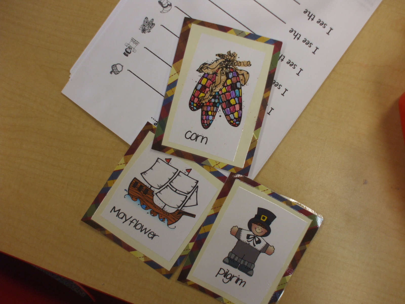 Mrs. Huff's Kinderblog: Thanksgiving/Native Americans/Pilgrims PART 1