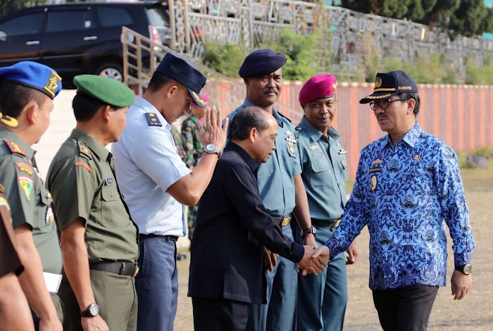 Sekdaprov Hamartoni Ajak Jaga Suasana Kondusif Pasca Pilkada Serentak 2018