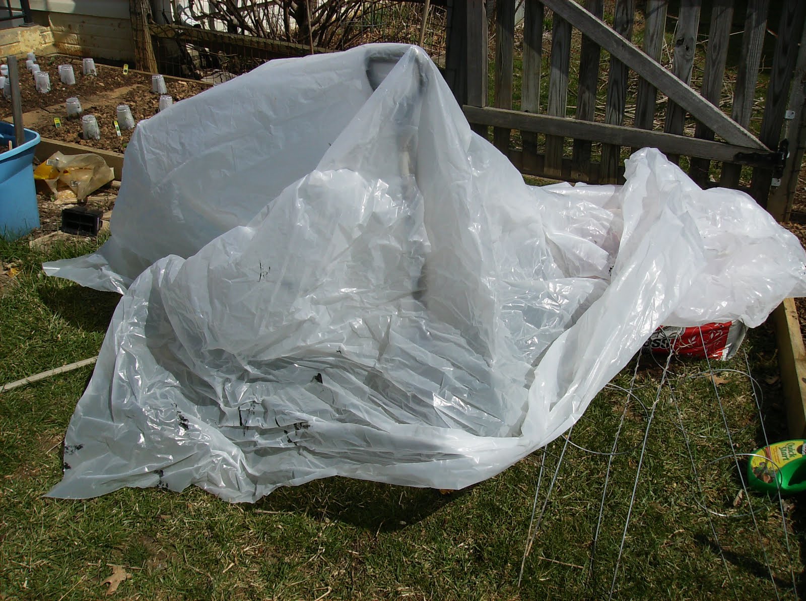 How To Cover Vegetable Garden For Frost Using Row Covers To Protect