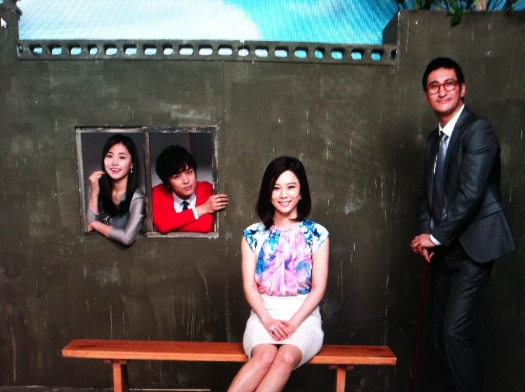 Kim Jeong Hoon English site SBS "Dummy Mommy" new stills