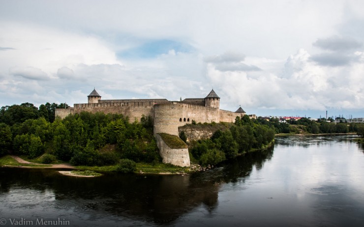 Top 10 Places to See in the Baltic States - Narva Castle, Estonia