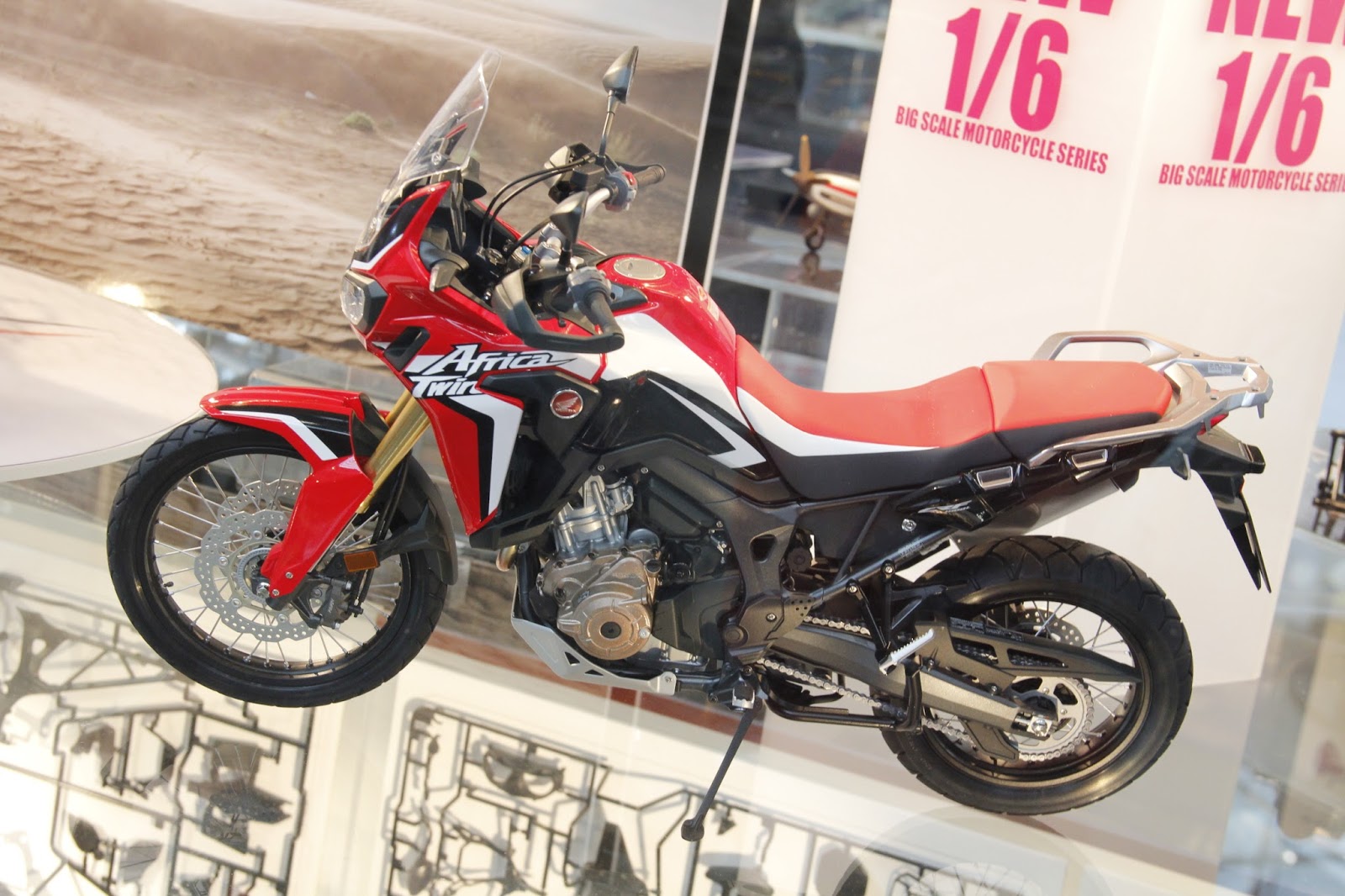 Africa Twin мотоцикл Honda модель 1 18