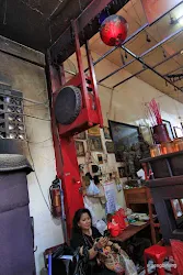 kelenteng sin tek bio pasar baru jakarta