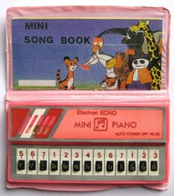 mini+pocket+vintage+piano.jpg