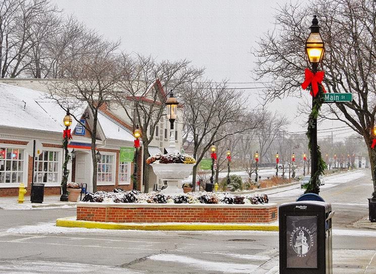 Glen Ellyn Parade First New Posting First Snow in Glen Ellyn