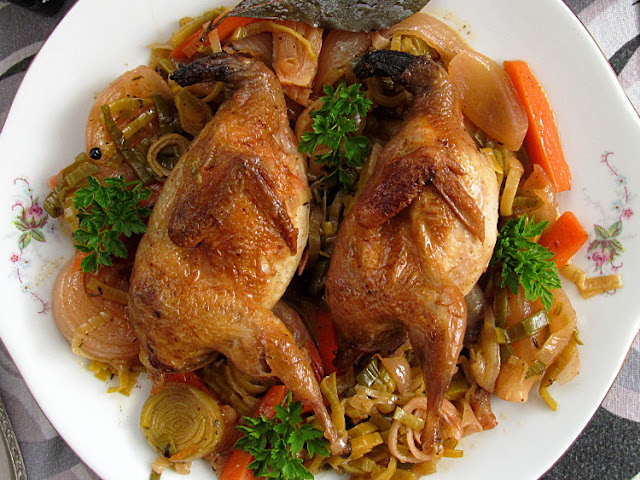 Перепелки в эскабече (Codornices en escabeche)