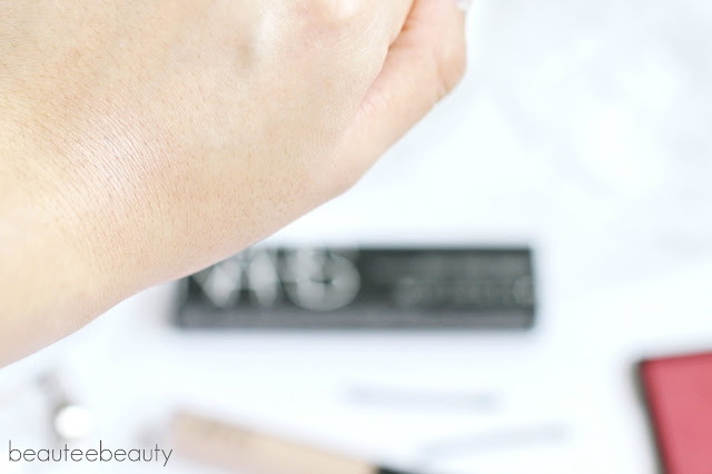 NARS Radiant Creamy Concealer Light 2 Vanilla Swatch Review