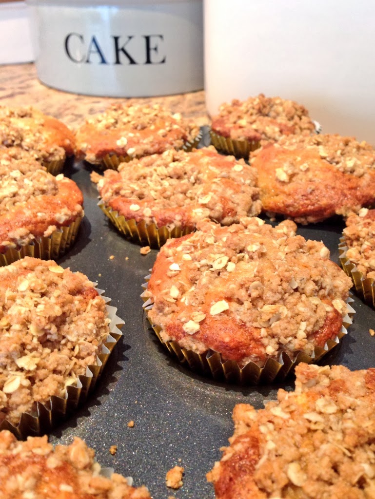 Wendi Peters Pudding Queen Apple, Sultana and Cinnamon Crumble Muffins