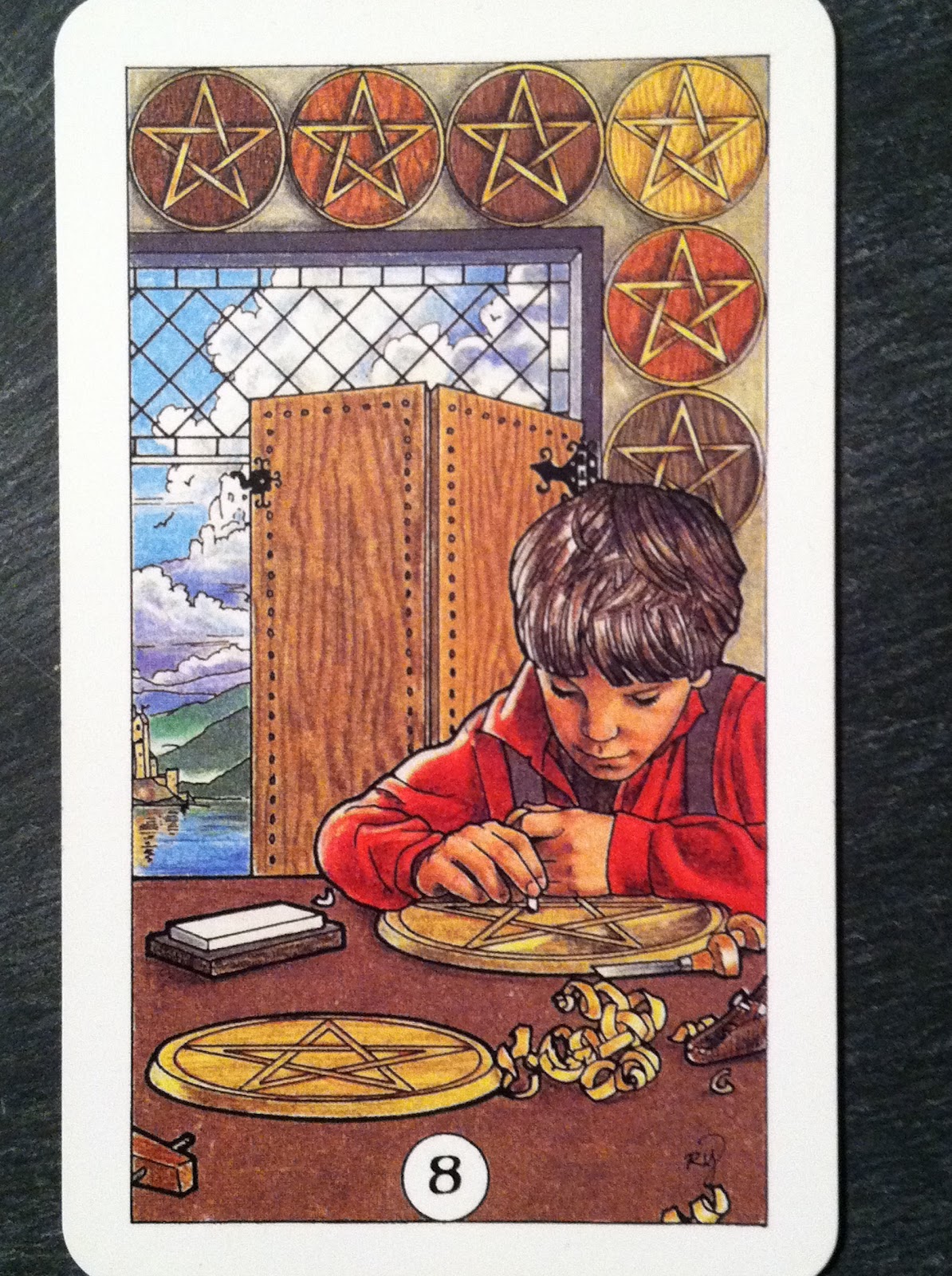 Карта 8 пентаклей. 8 пентаклей таро уэйта. Пентакли 8 таро мысли. Пентакли 8 таро мысли. Пентакли 8 таро мысли.