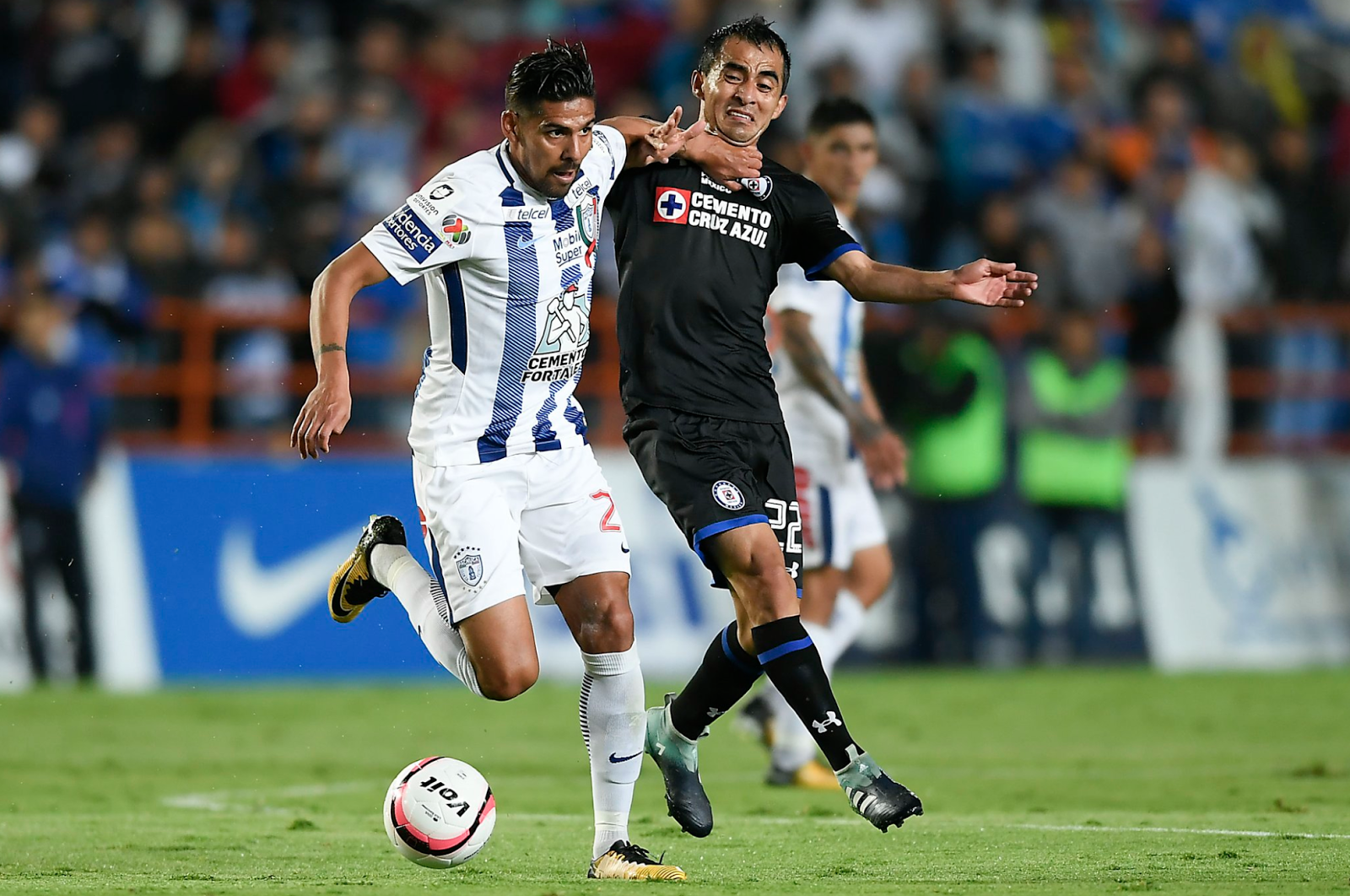Resultado de imagen para Pachuca gana 4-0 a Cruz Azul