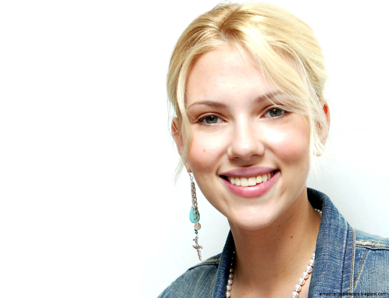 Scarlett Johansson Face