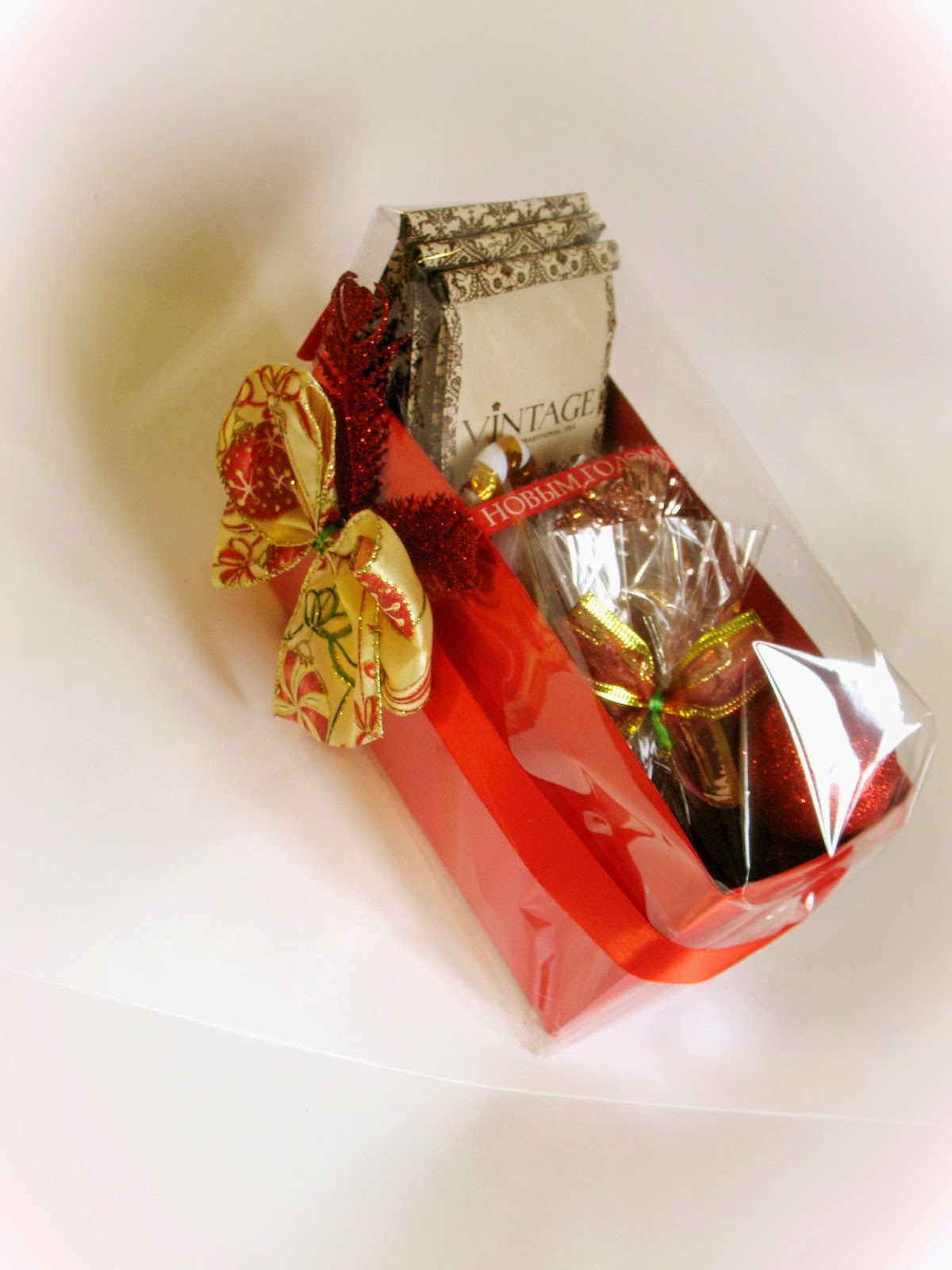 Чай hilltop смородиновый блюз подарочный набор. Чай набор ассорти. Гринфилд 120 пакетиков ассорти. Набор чая тисун подарочный. Чай в подарочной упаковке.